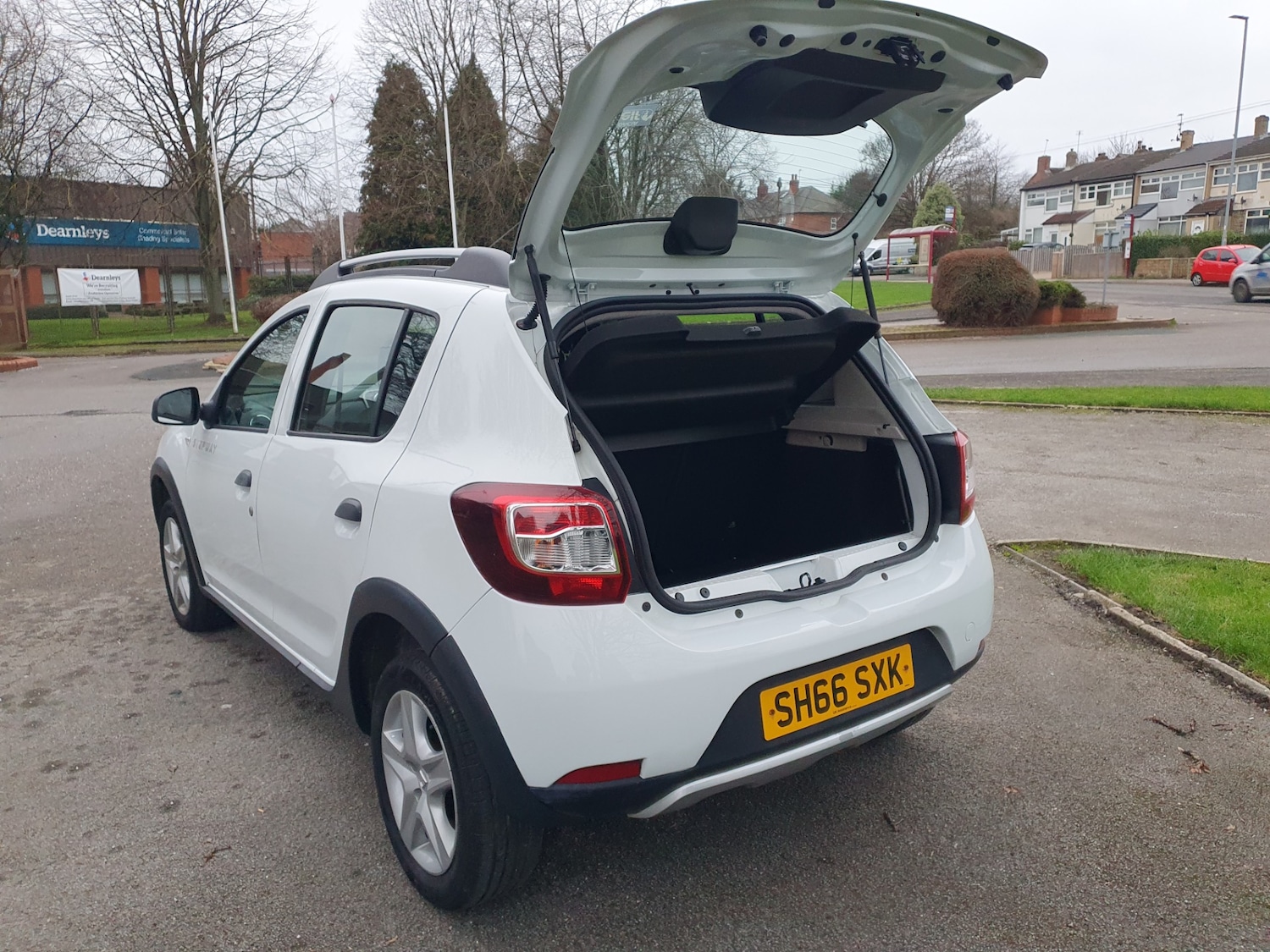 Used Dacia Sandero Stepway 2016 for sale - 77059313: Photo 23
