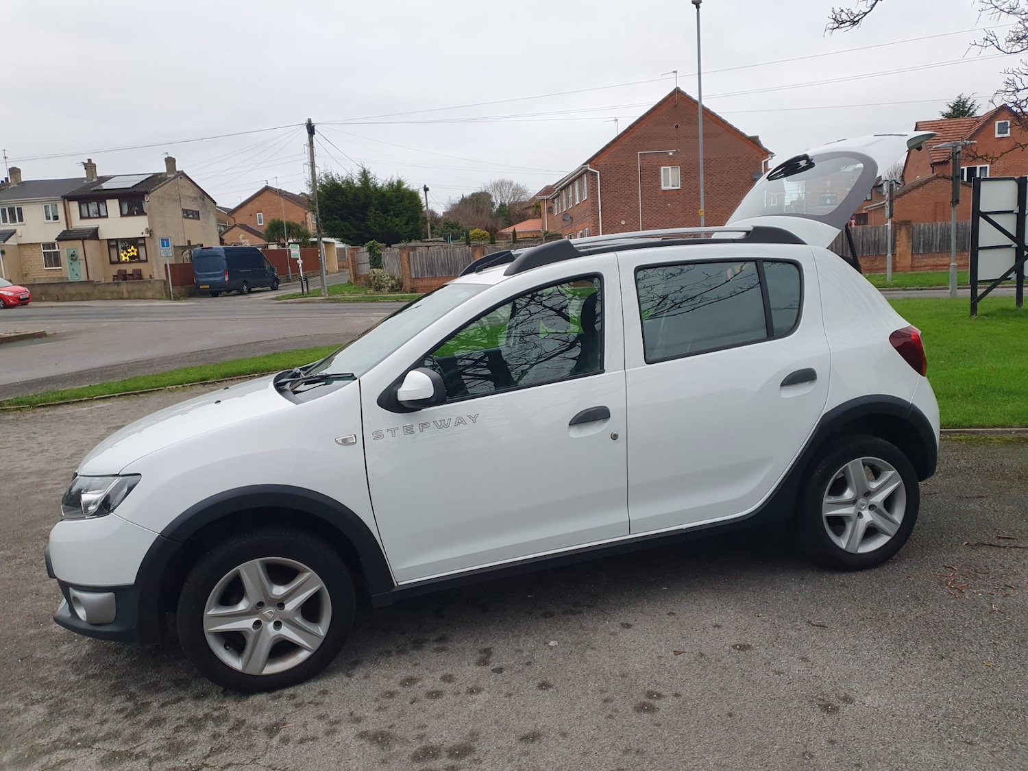 Used Dacia Sandero Stepway 2016 for sale - 77059313: Photo 26