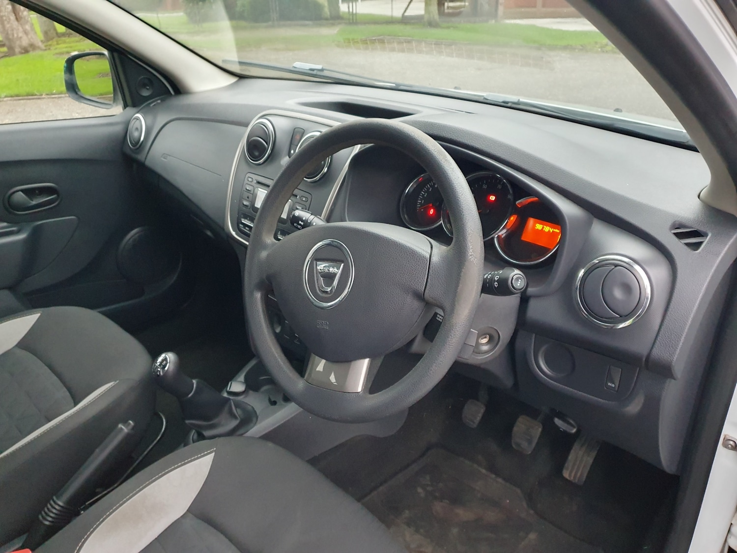 Used Dacia Sandero Stepway 2016 for sale - 77059313: Photo 33