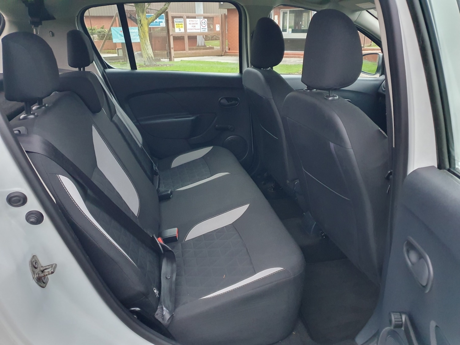 Used Dacia Sandero Stepway 2016 for sale - 77059313: Photo 56