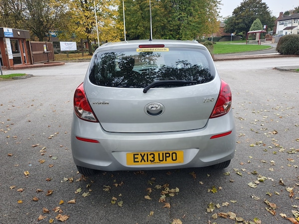 Used Hyundai i20 2013 for sale - 76300839: Photo 10