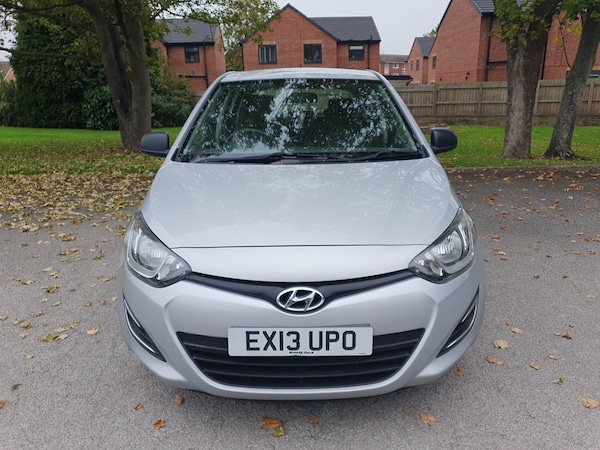 Used Hyundai i20 2013 for sale - 76300839: Photo 17