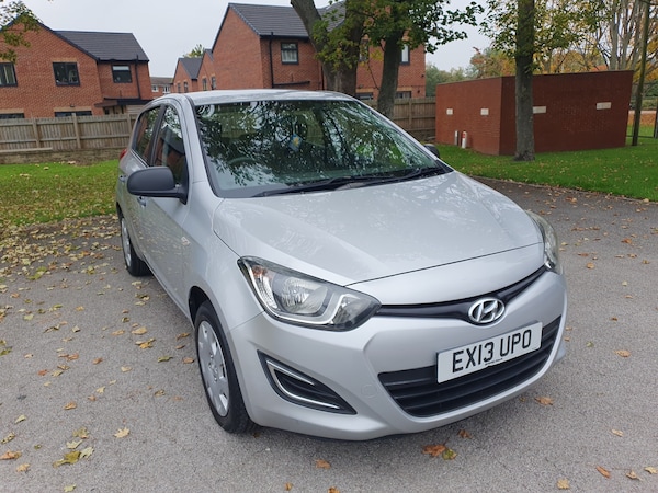 Used Hyundai i20 2013 for sale - 76300839: Photo 18