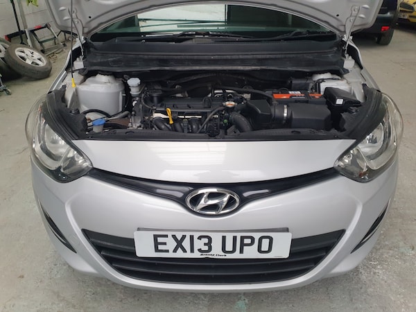 Used Hyundai i20 2013 for sale - 76300839: Photo 21