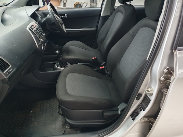 Used Hyundai i20 2013 for sale - 76300839: Photo 31