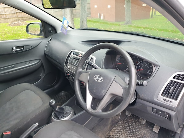 Used Hyundai i20 2013 for sale - 76300839: Photo 58