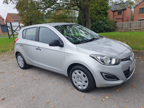 Used Hyundai i20 2013 for sale - 76300839: Photo 62