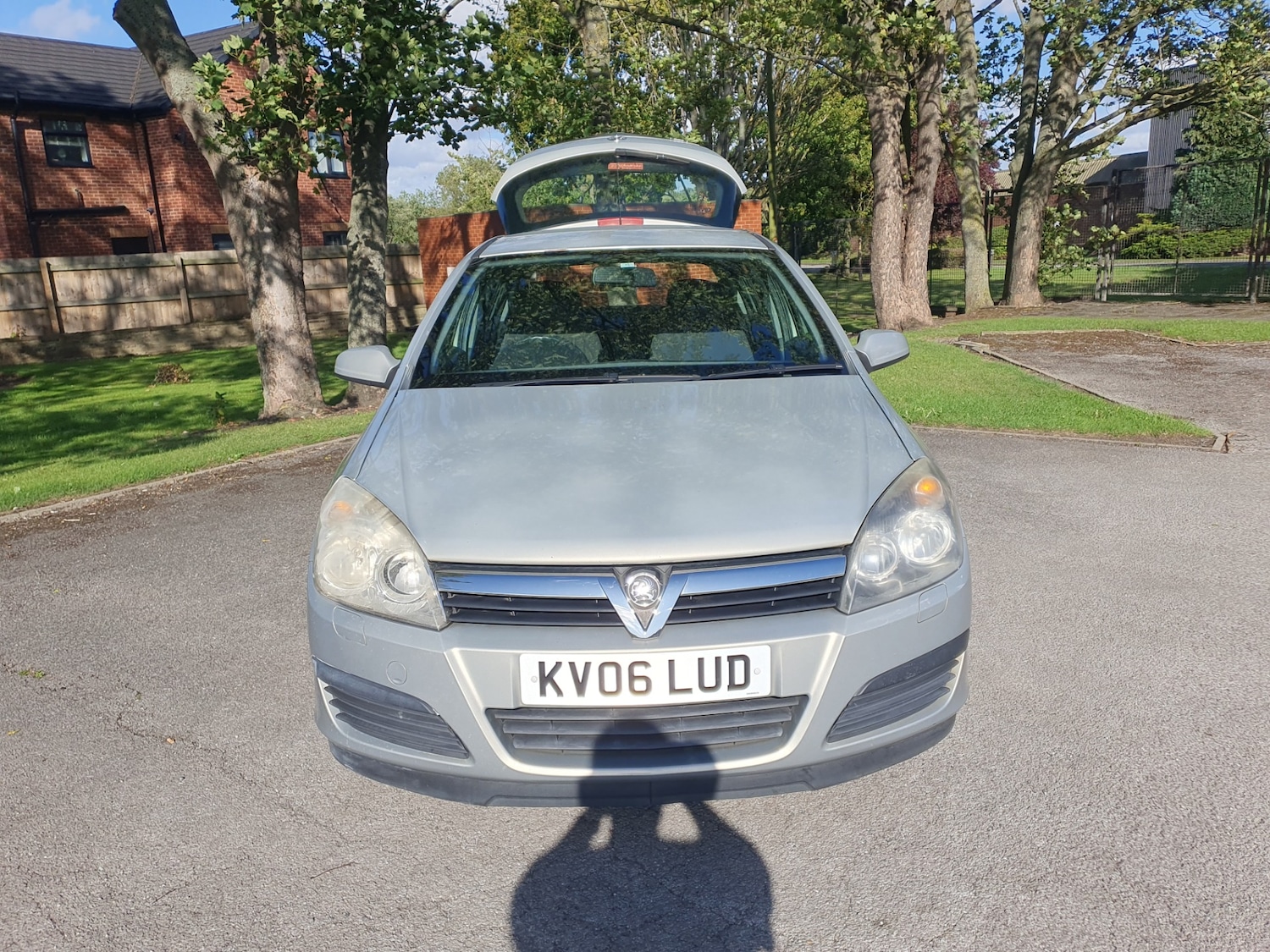 Vehicle 21