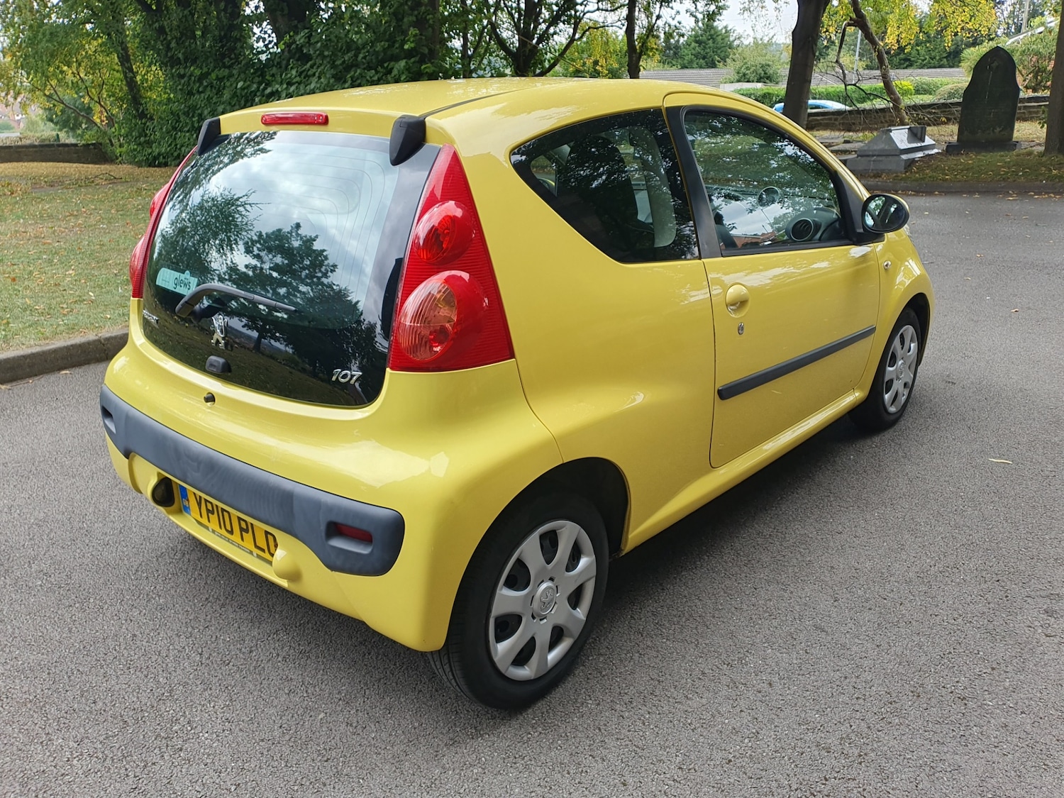 Vehicle 28