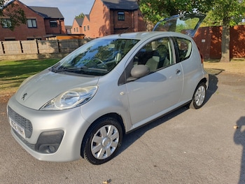 Used Peugeot 107 2012 for sale - 79518664: Photo