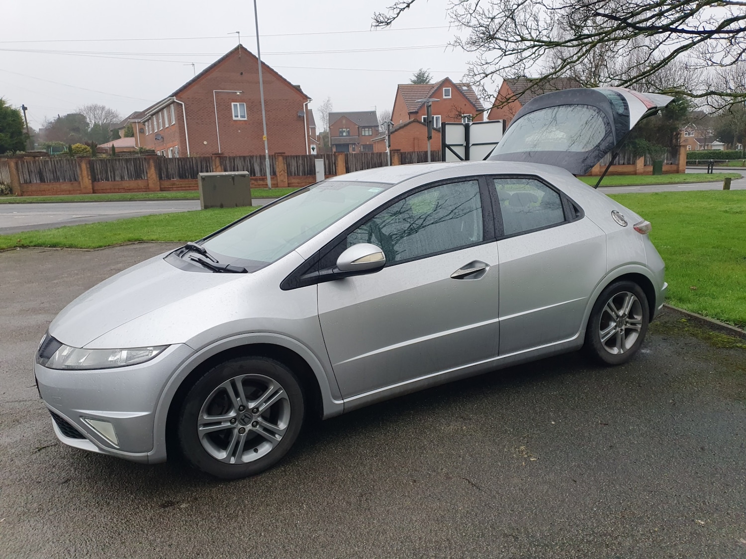 Used Honda Civic 2011 for sale - 77505976: Photo 2