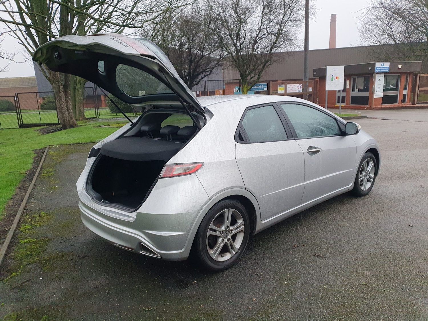 Used Honda Civic 2011 for sale - 77505976: Photo 9