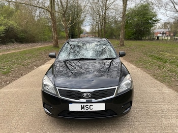 Kia Ceed feature image