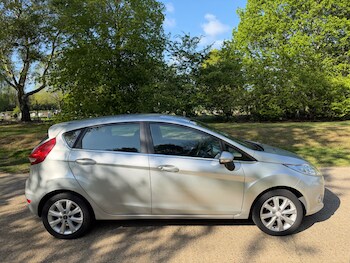Used Ford Fiesta 2010 for sale - 78361496: Photo