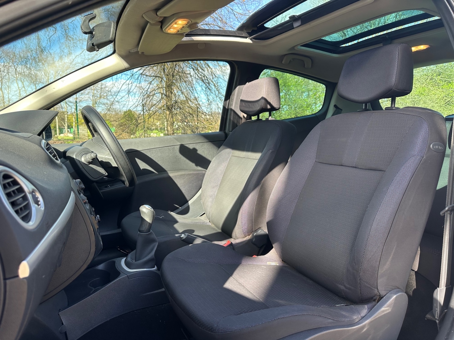 Used Renault Clio 2006 for sale - 78136863: Photo 11