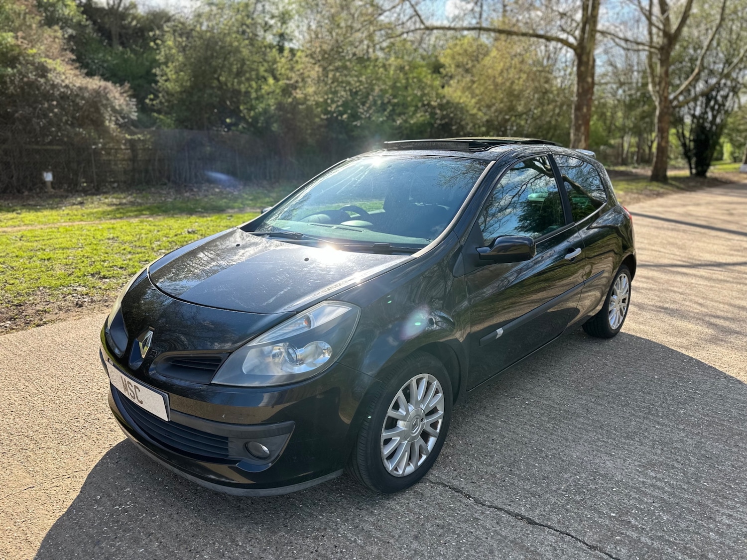 Used Renault Clio 2006 for sale - 78136863: Photo 2