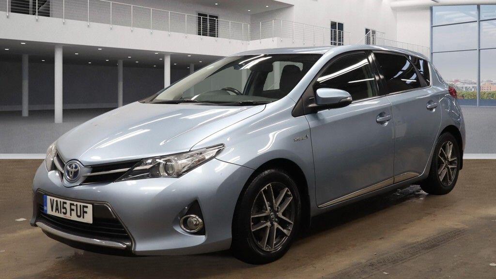 Used Toyota Auris 2015 for sale - 77425052: Photo 2