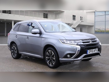 Mitsubishi - Outlander