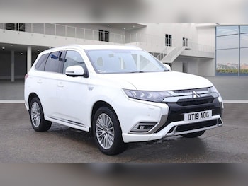 2019 (19) - 2.4h TwinMotor 13.8kWh 4h CVT 4WD Euro 6 (s/s) 5dr