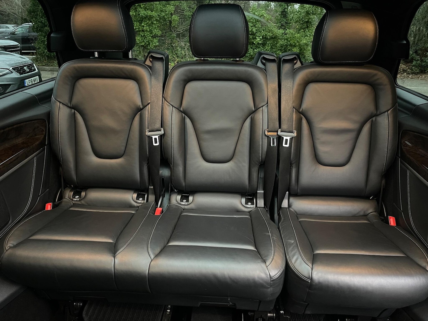 Used Mercedes-Benz V-Class 2016 for sale - 76952962: Photo 12