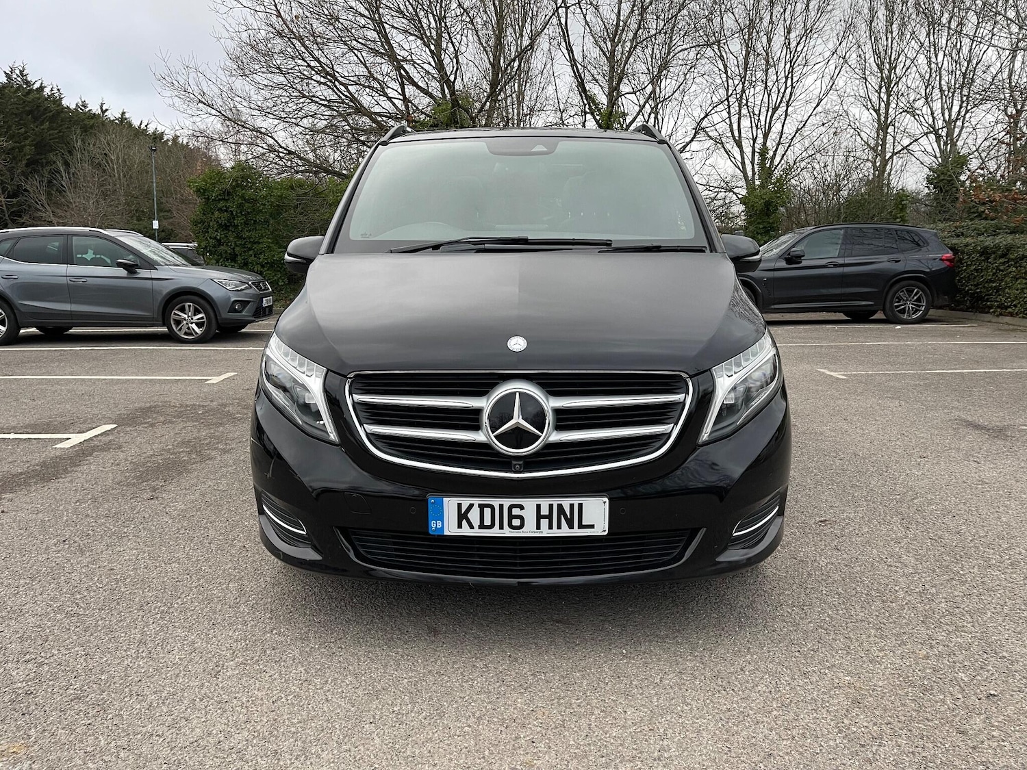 Used Mercedes-Benz V-Class 2016 for sale - 76952962: Photo 2