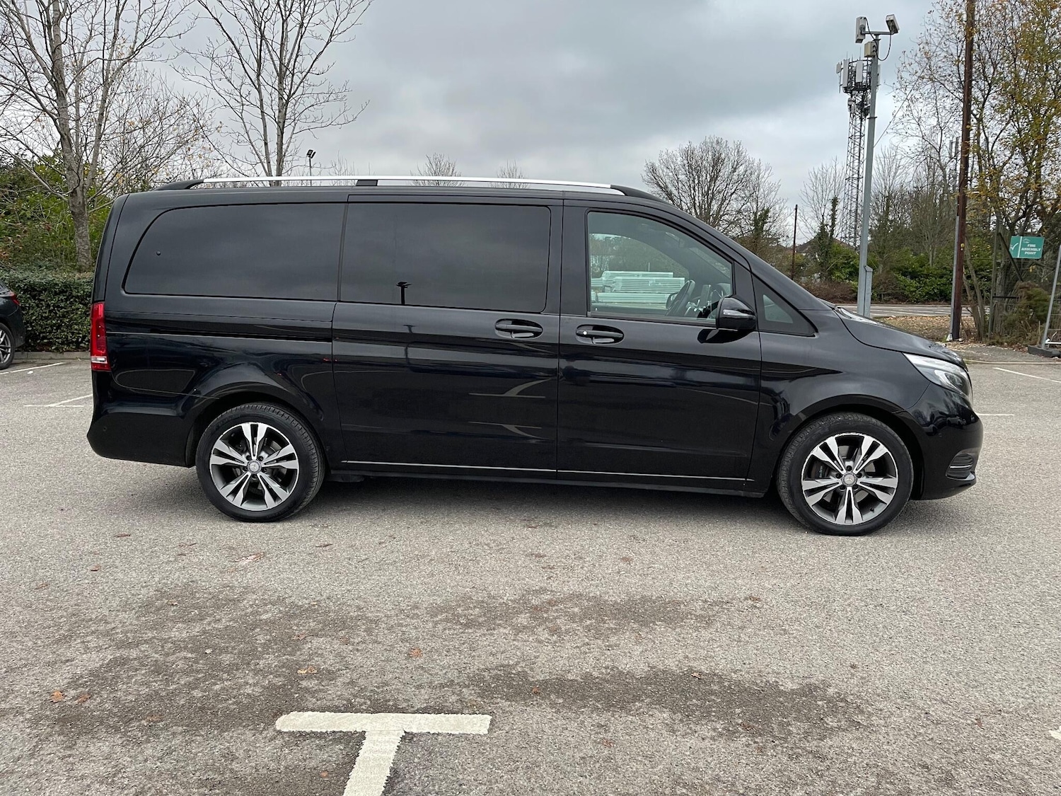 Used Mercedes-Benz V-Class 2016 for sale - 76952962: Photo 30