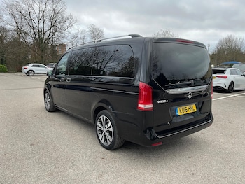 Used Mercedes-Benz V-Class 2016 for sale - 76952962: Photo