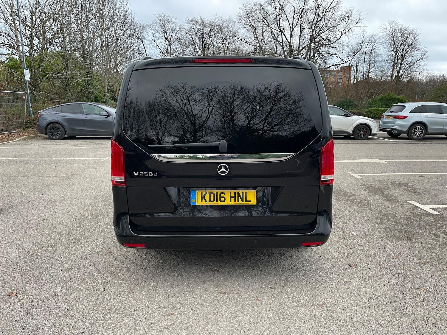 Used Mercedes-Benz V-Class 2016 for sale - 76952962: Photo 5