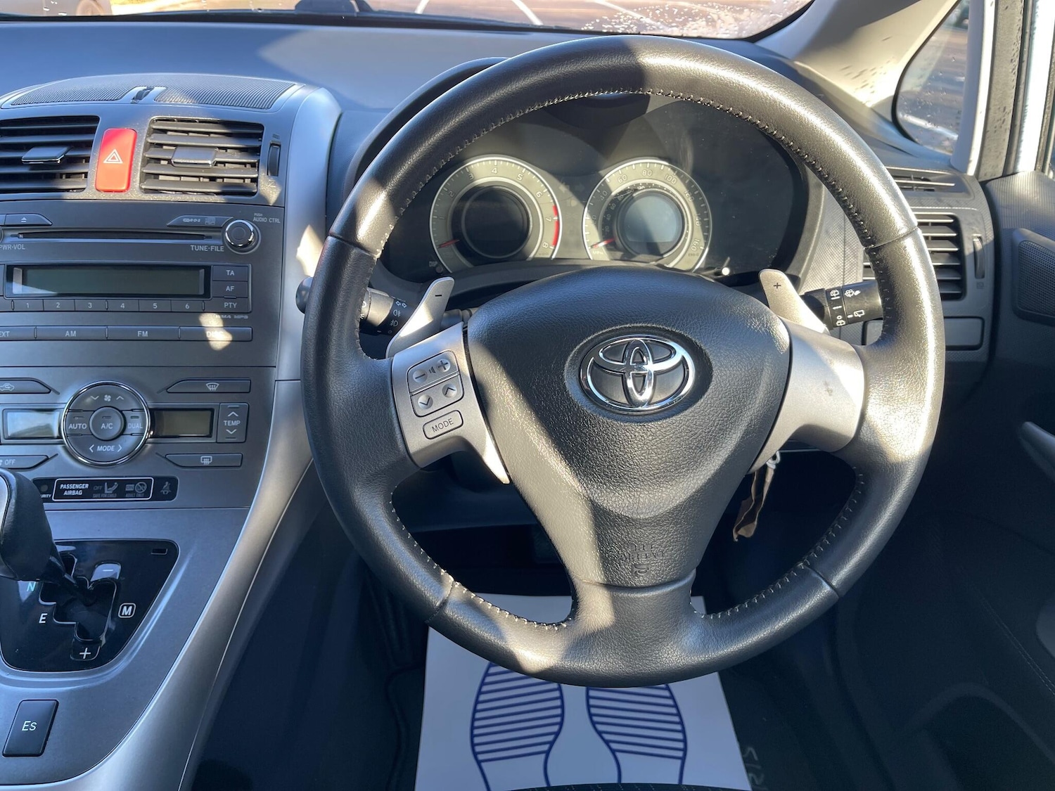 Used Toyota Auris 2009 for sale - 76952345: Photo 11