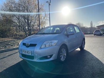 Used Toyota Auris 2009 for sale - 76952345: Photo