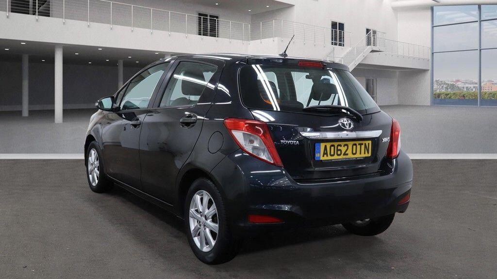 Used Toyota Yaris 2013 for sale - 76499450: Photo 3
