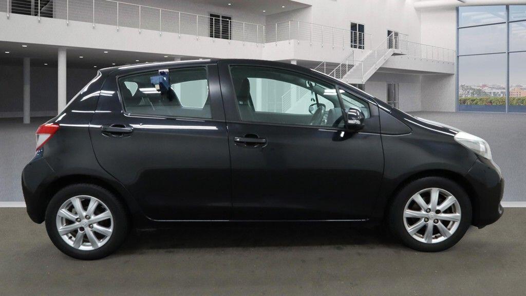 Used Toyota Yaris 2013 for sale - 76499450: Photo 5