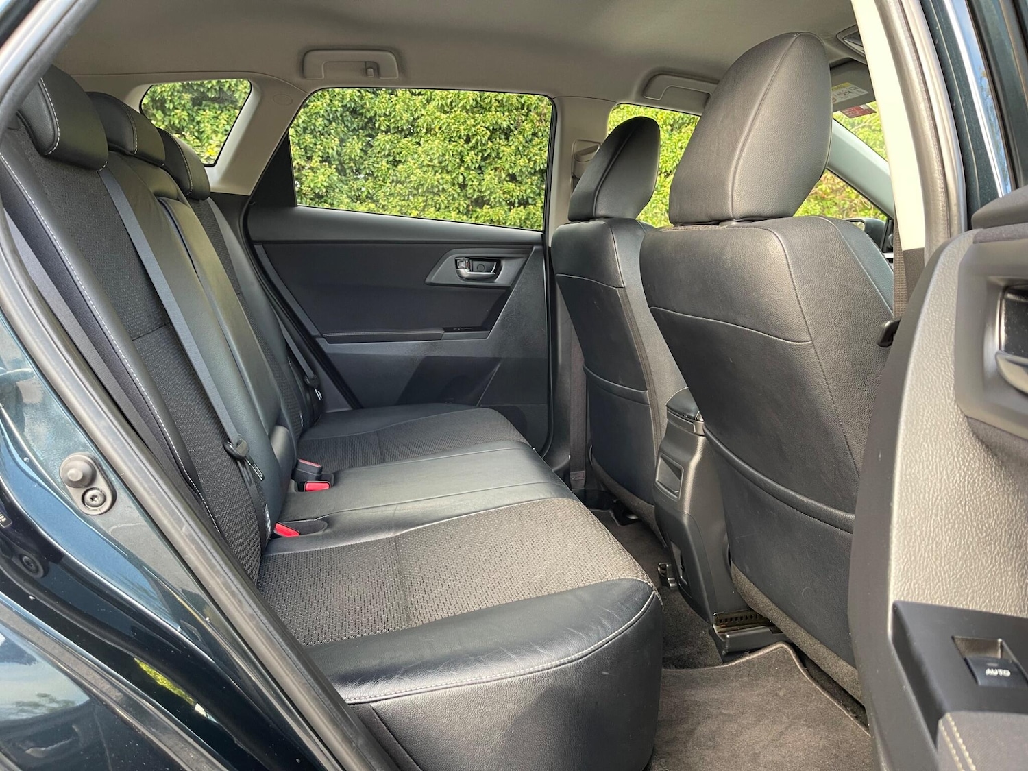 Used Toyota Auris 2014 for sale - 76175452: Photo 15