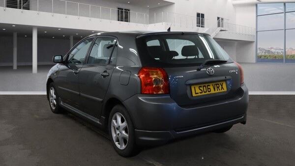 Used Toyota Corolla for sale - 78205378: Photo 3