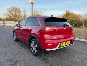 Used Kia Niro 2018 for sale - 76936008: Photo
