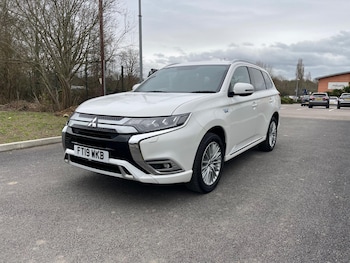 Used Mitsubishi Outlander 2019 for sale - 77637426: Photo