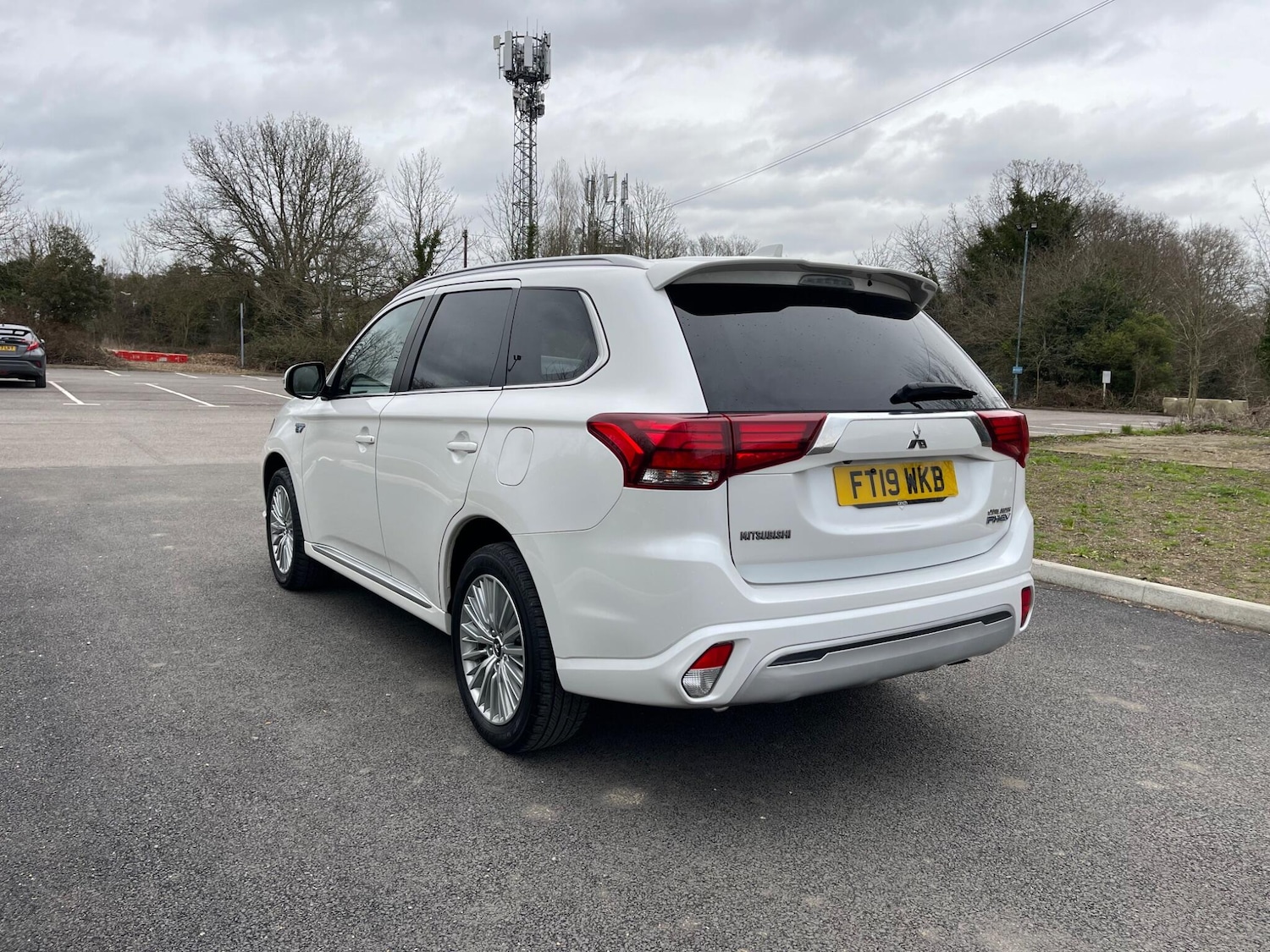 Used Mitsubishi Outlander 2019 for sale - 77637426: Photo 4