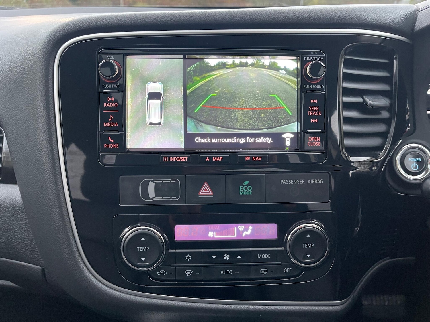 Used Mitsubishi Outlander 2016 for sale - 76537995: Photo 12