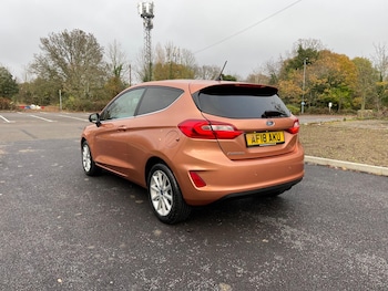 Used Ford Fiesta 2018 for sale - 76592422: Photo