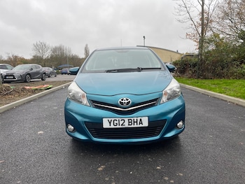 Used Toyota Yaris 2012 for sale - 76913532: Photo