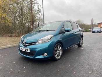 Used Toyota Yaris 2012 for sale - 76913532: Photo