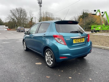 Used Toyota Yaris 2012 for sale - 76913532: Photo