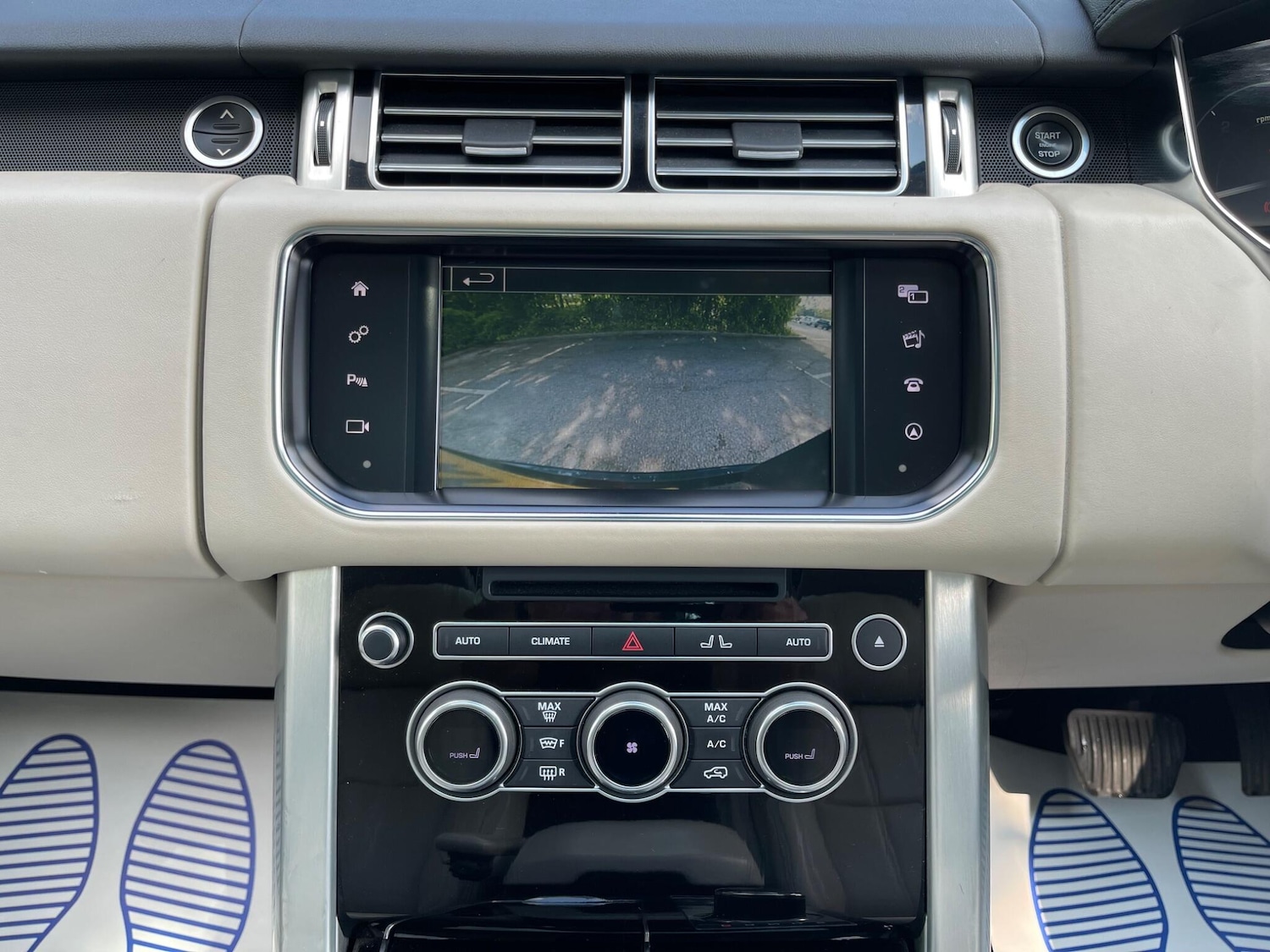 Used Land Rover Range Rover 2016 for sale - 76425445: Photo 10