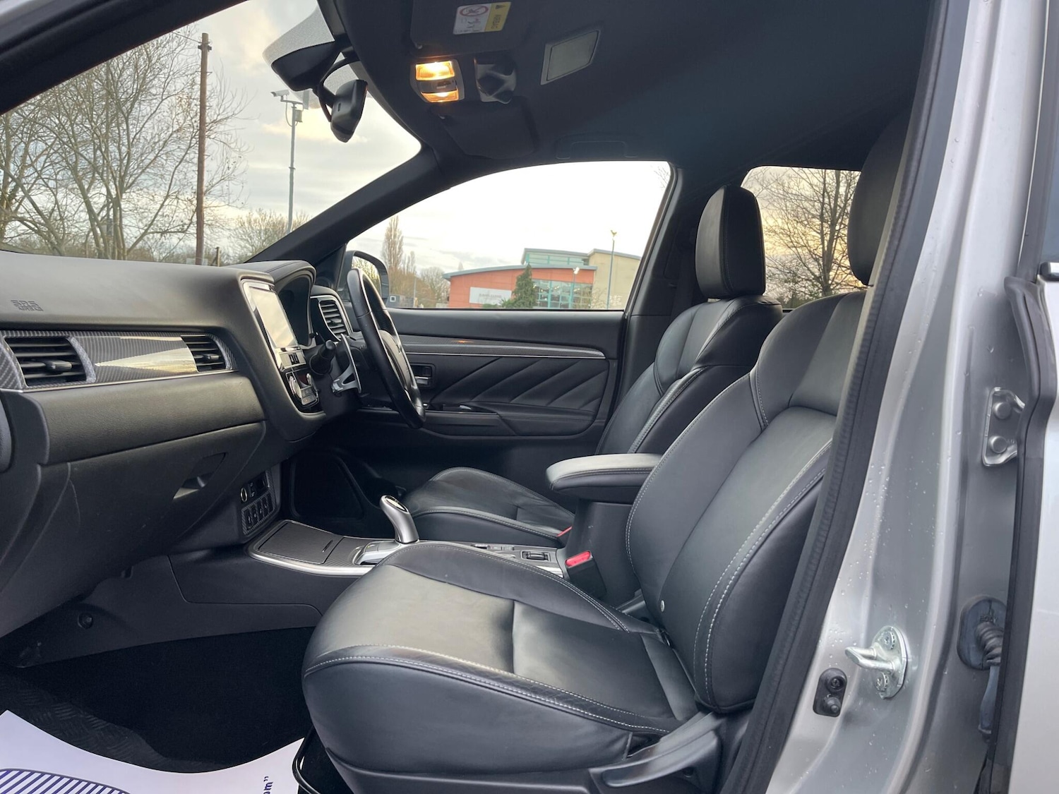 Used Mitsubishi Outlander for sale - 77267446: Photo 12