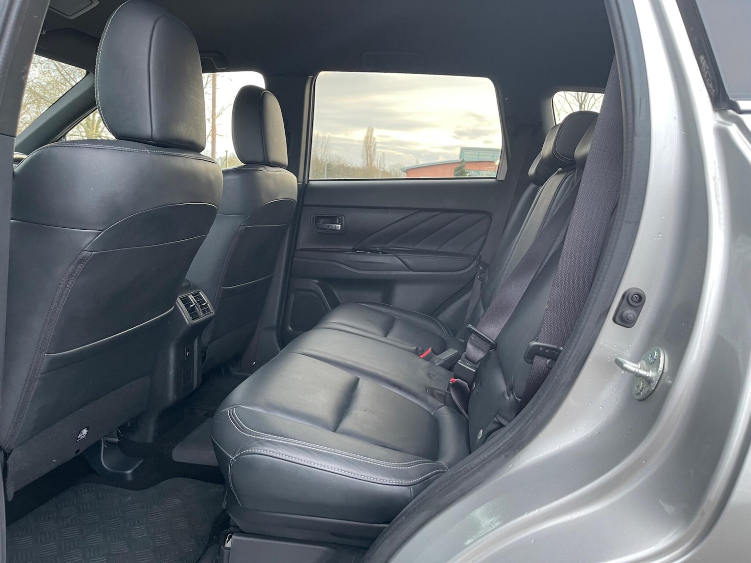 Used Mitsubishi Outlander for sale - 77267446: Photo 14