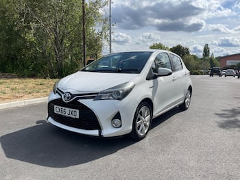 Used Toyota Yaris 2016 for sale - 79726704: Photo