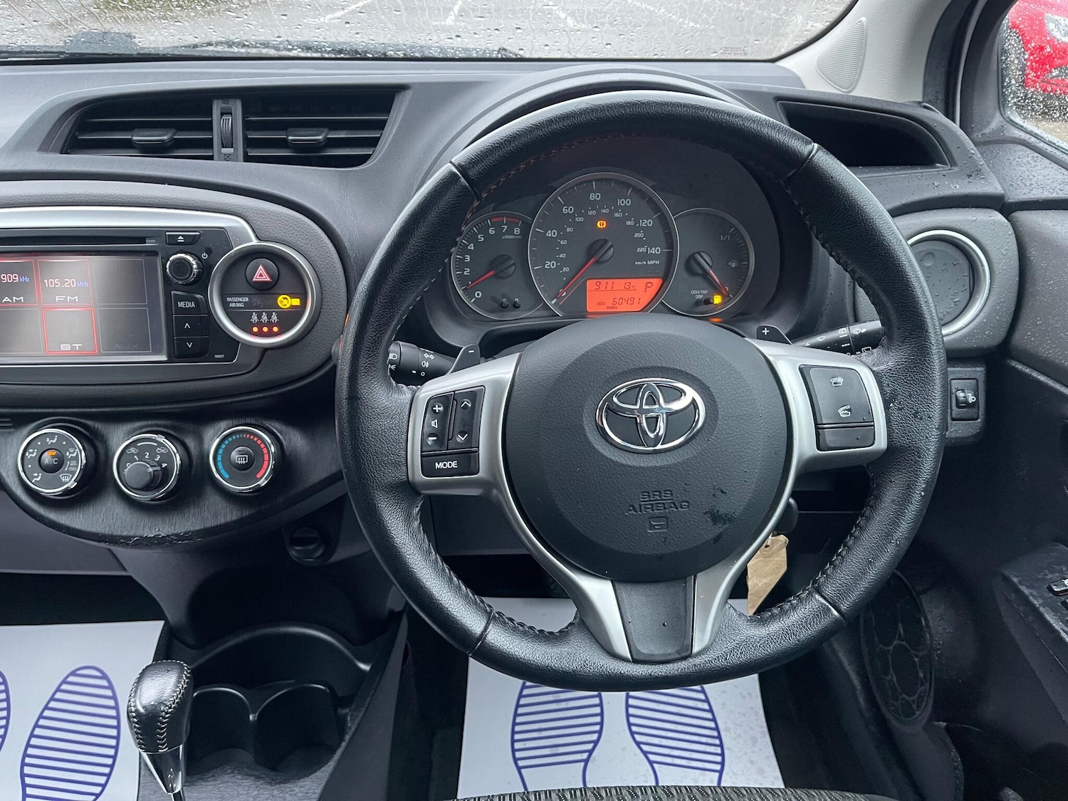 Used Toyota Yaris 2013 for sale - 76927014: Photo 11