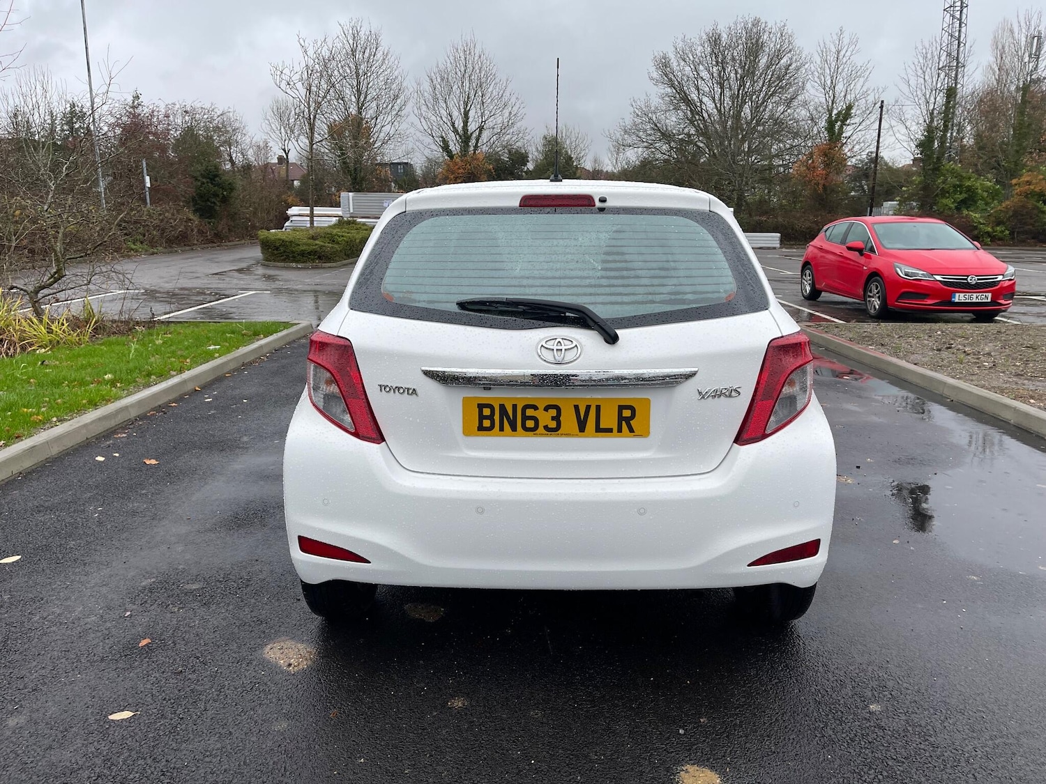 Used Toyota Yaris 2013 for sale - 76927014: Photo 5