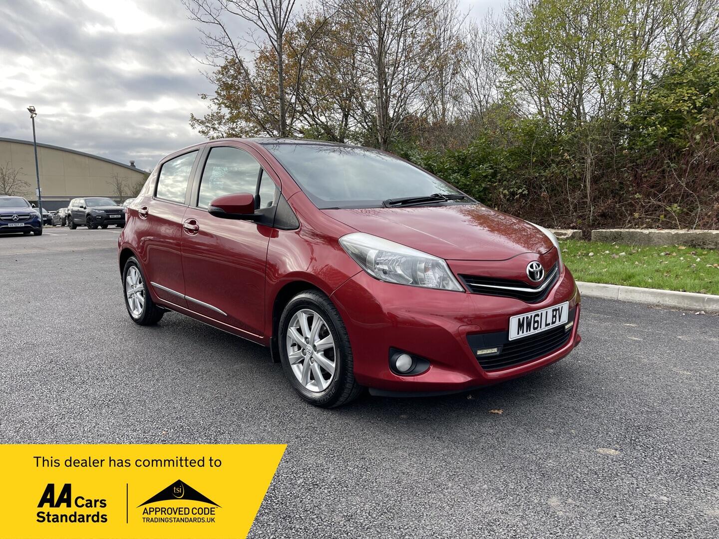 Used Toyota Yaris for sale - 76727440: Photo 1