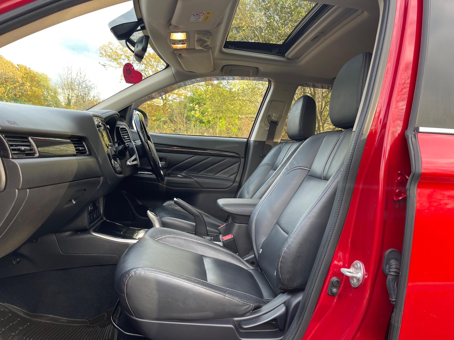 Used Mitsubishi Outlander 2016 for sale - 76597178: Photo 13